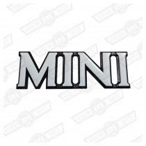 BADGE-BOOT LID-'MINI'-WHITE-ITALIAN JOB