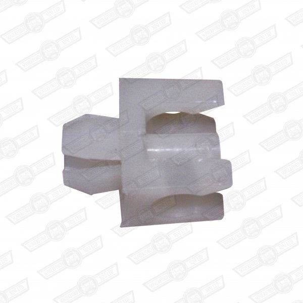 CLIP-BONNET PROP KEEP-PLASTIC TYPE